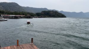 Lago de Coatepeque Crater lake in El Salvador